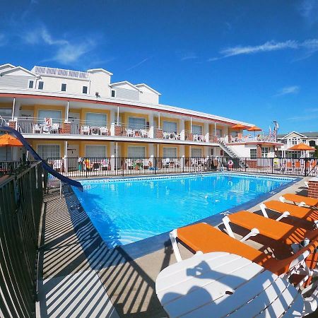 Sea Chest Motel Dot Com Уайлдууд Крест Екстериор снимка